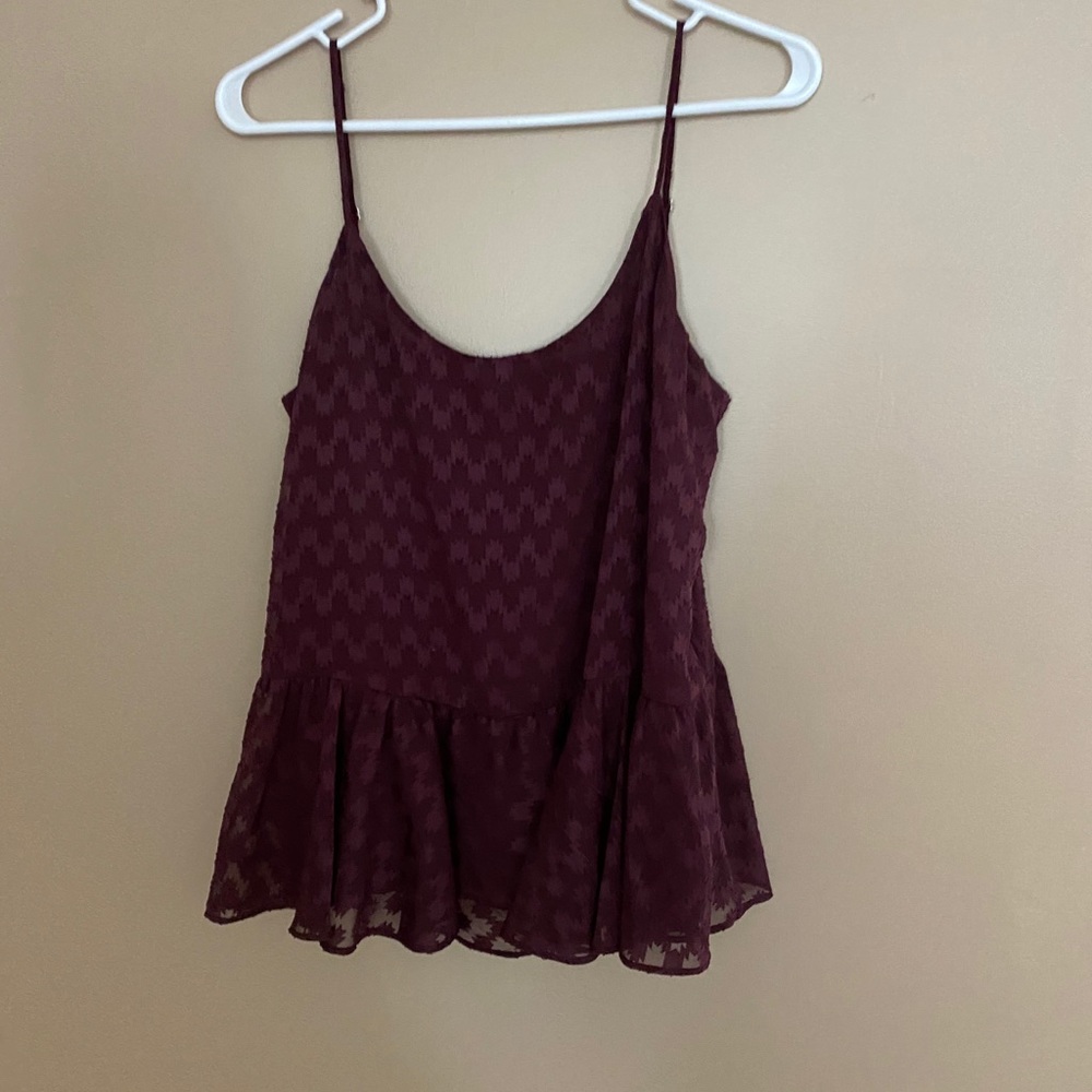 Maroon tank